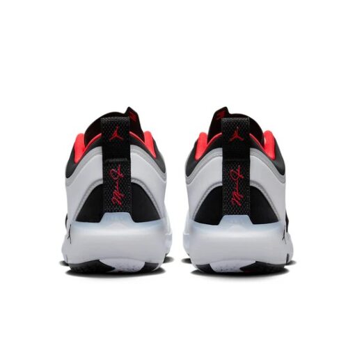 Air Jordan 37 Low 'Siren Red' DQ4122-100