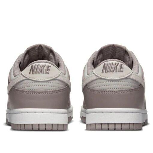 (WMNS) Nike Dunk Low 'Bone Beige' FD0792-001
