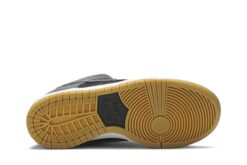 SB Dunk Low TRD ‘Dark Grey’ AR0778-001