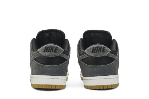 SB Dunk Low TRD ‘Dark Grey’ AR0778-001