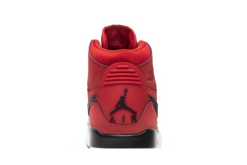 Jordan Legacy 312 ‘Toro’ AV3922-601