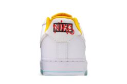 Wmns Air Force 1 ’07 ‘Corner Markets’ CZ8132-100
