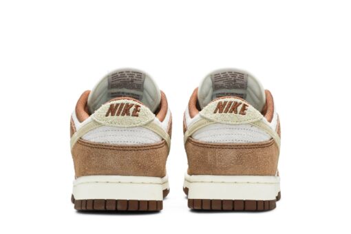 Dunk Low Premium ‘Medium Curry’ DD1390-100