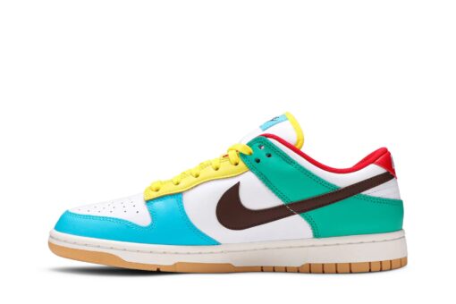 Dunk Low SE ‘Free.99 – White’ DH0952-100