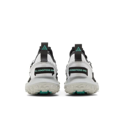 Nike ACG Mountain Fly Low SE 'White Anthracite' DO9334-100