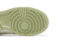Wmns Dunk Low SE ‘Fleece – Honeydew’ DQ7579-300