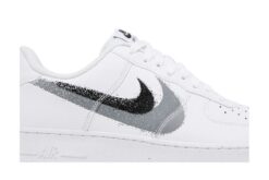 Air Force 1 07 Spray Paint Swoosh FD0660-100