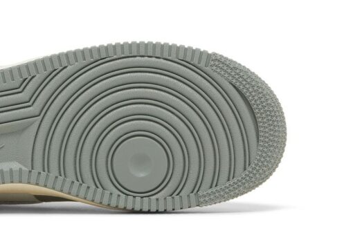 Air Force 1 Low 07 LX Mica Green DV7186-300