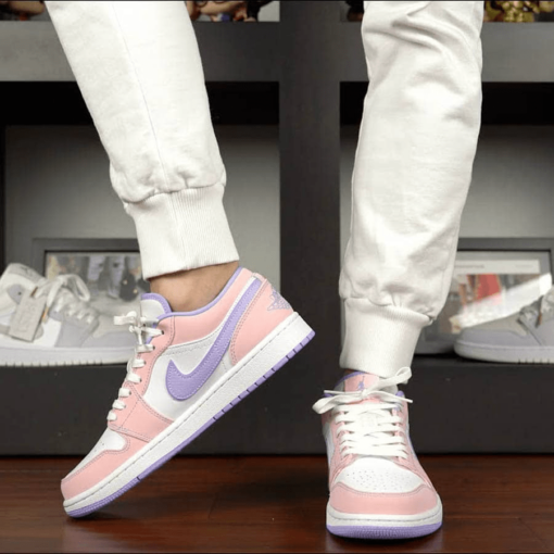 Air Jordan 1 Low SE ‘Arctic Punch’ CV9844-600