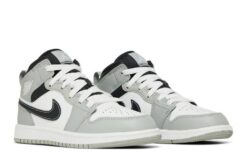 Air Jordan 1 Mid PS Light Smoke Grey 640734-078