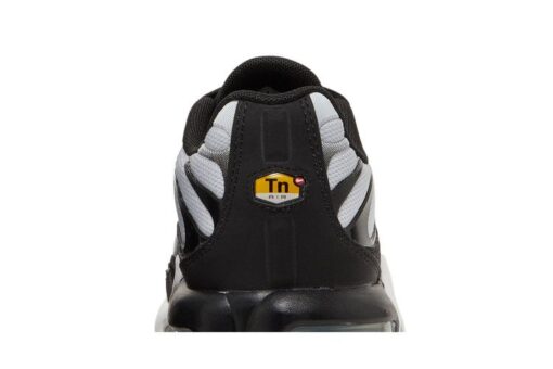 Air Max PlusBlack Metallic Silver CD0609-018