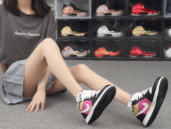 Jordan 1 Low ‘Black Active Fuchsia Cyber’ CW5564-001