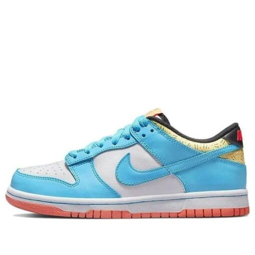 Kyrie Irving x Dunk Low SE ‘Baltic Blue Gum’ DN4179-400