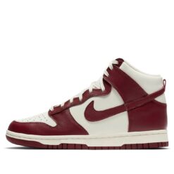 (WMNS) Nike Dunk High 'Team Red' DD1869-101
