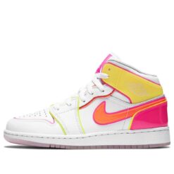 Air Jordan 1 Mid ‘Edge Glow’ CV4611-100