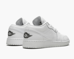 Jordan 1 Low ‘Triple White’ 553560-110
