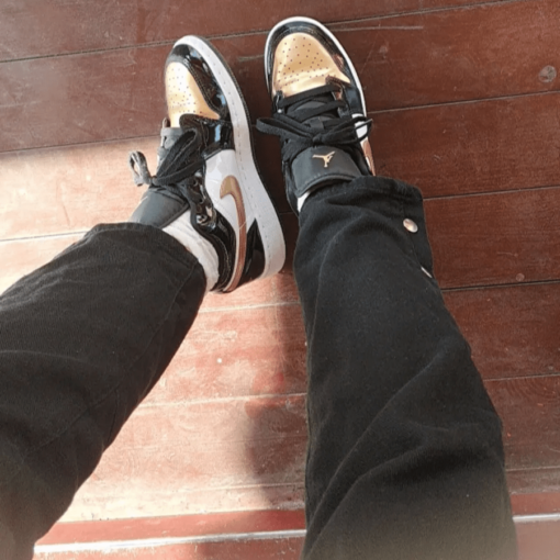 Jordan 1 Low SE ‘Gold Toe’ DR6970-071