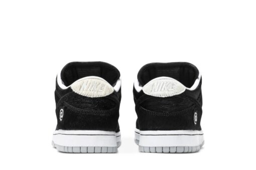 Nike SB Dunk Low x Medicom Toy ‘BE@RBRICK’ CZ5127-001