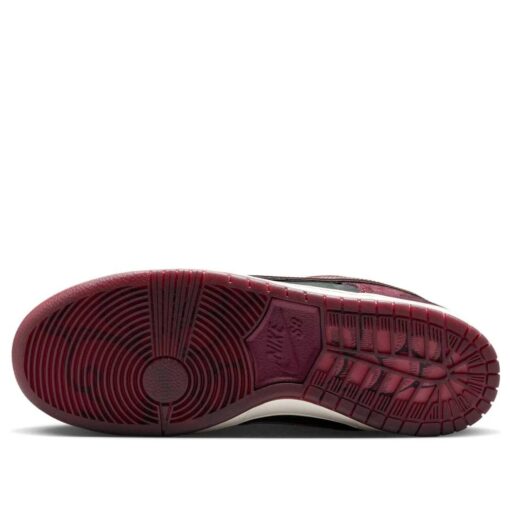 Nike x Riot Skateshop SB Dunk Low 'Mahogany Dark Beetroot' FZ1289-200