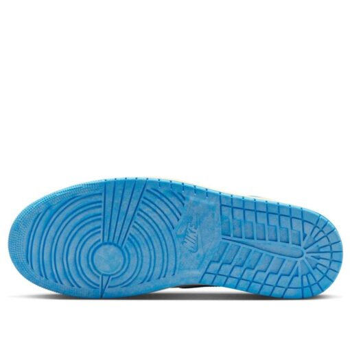 Air Jordan 1 Retro High 'UNC Reimagined' DZ5485-402