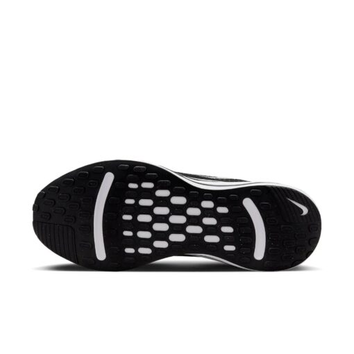 Nike Journey Run 'Black White' FN0228-001