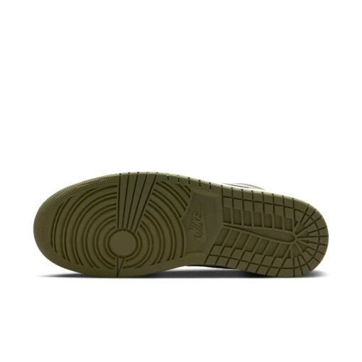 Air Jordan 1 Low 'Black White Medium Olive' 553558-092