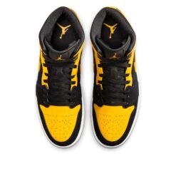 Air Jordan 1 Mid 'New Love' HJ6654-071