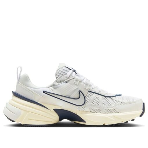 (WMNS) Nike V2K Run 'Summit White Navy' FD0736-102