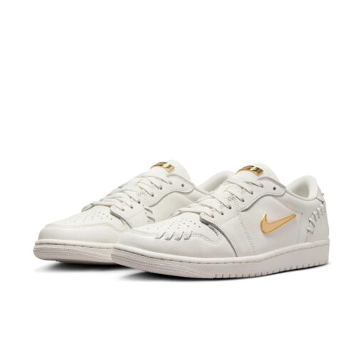 Air Jordan 1 Low Method of Make 'Sail Metallic Gold' FN5032-100