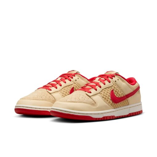Nike Dunk Low 'Strawberry Waffle' HJ9100-294