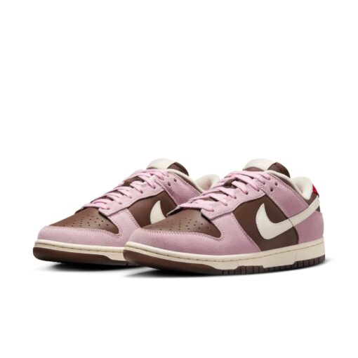 Nike Dunk Low 'Neapolitan' HM0987-200