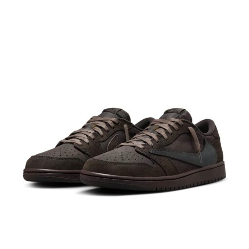 Air Jordan 1 Retro Low OG SP x Travis Scott 'Velvet Brown' DM7866-202