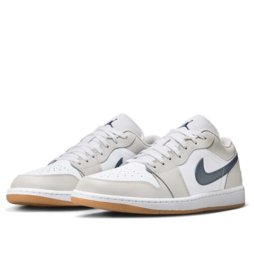 Air Jordan 1 Low 'Midnight Navy Neutral Grey' 553558-146
