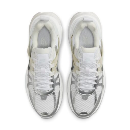 (WMNS) Nike V2K Run 'Metallic Silver' FD0736-104