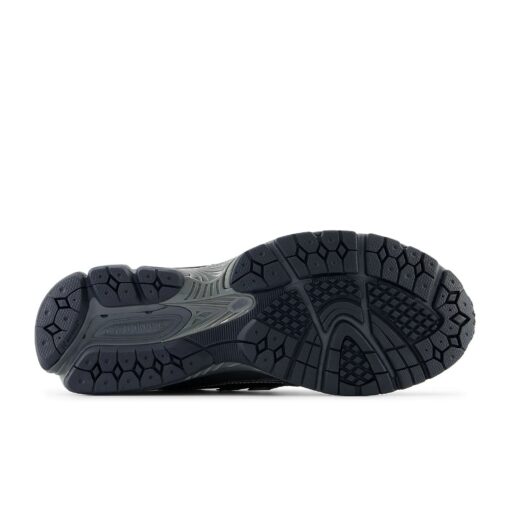 New Balance 1906R 'Black Silver' M1906RES