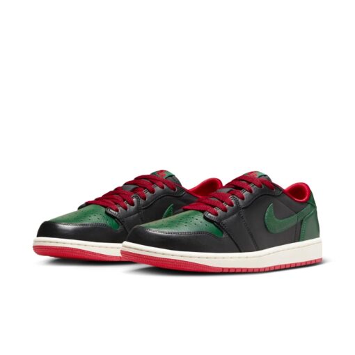 Air Jordan 1 Retro Low OG 'Black Gorge Green' CZ0775-036