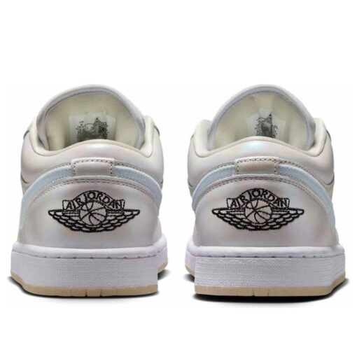 Air Jordan 1 Low SE 'LNY' HF4080-001