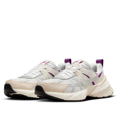 (WMNS) Nike V2K Run Premium 'Light Bone Viotech' HF4305-072