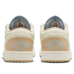 Air Jordan 1 Low 'Blue Coconut Milk' HQ4186-111