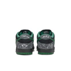 Nike x There Skateboard SB Dunk Low Pro 'Anthracite Gorge Green' HF7743-001