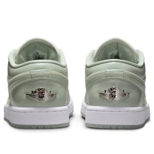 Air Jordan 1 Low SE 'Sail Seafoam' HF4078-100