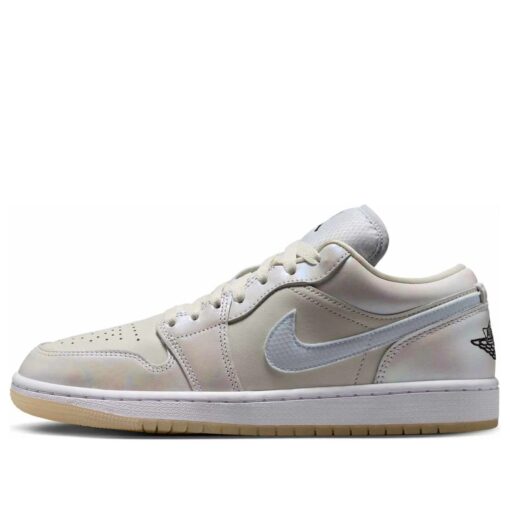 Air Jordan 1 Low SE 'LNY' HF4080-001