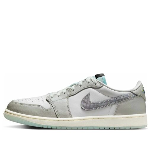Air Jordan 1 Retro Low OG 'Year of the Snake' HF3144-100