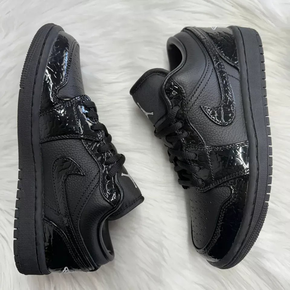 Air Jordan 1 Low SE ‘Black Patent’ Review: Sleek, Shiny, and Street-Ready