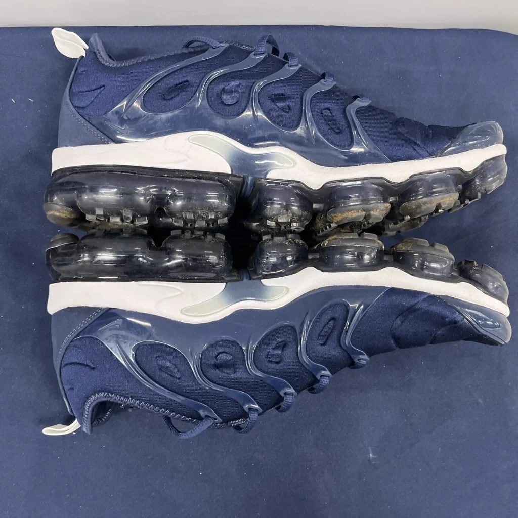 Nike Air VaporMax Plus ‘Midnight Navy’ Review: Bold Tech with Everyday Style