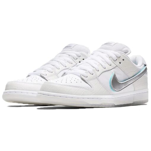 Nike x Diamond Supply Co. SB Dunk Low Pro 'White Diamond' BV1310-100