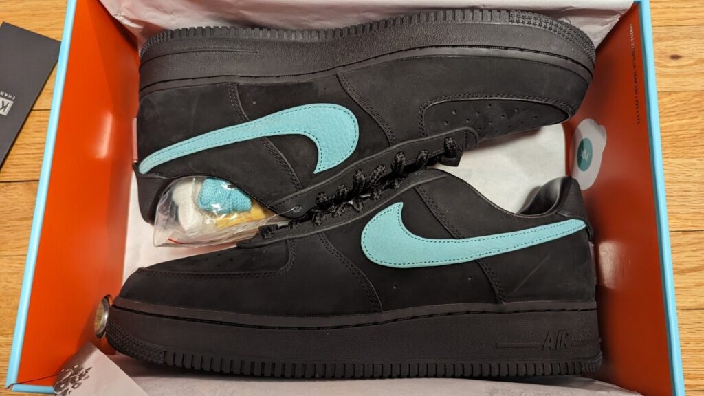 Nike Air Force 1 Low SP ‘Tiffany & Co.’ Review: Streetwear Meets Luxury Craftsmanship