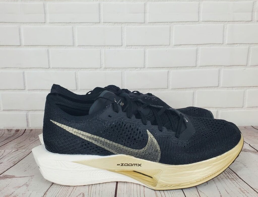 Nike ZoomX VaporFly Next% 3 ‘Black Metallic Gold Grain’ Review: Luxury Meets Race-Day Speed Nike ZoomX VaporFly Next% 3 ‘Black Metallic Gold Grain’ Review: Luxury Meets Race-Day Speed