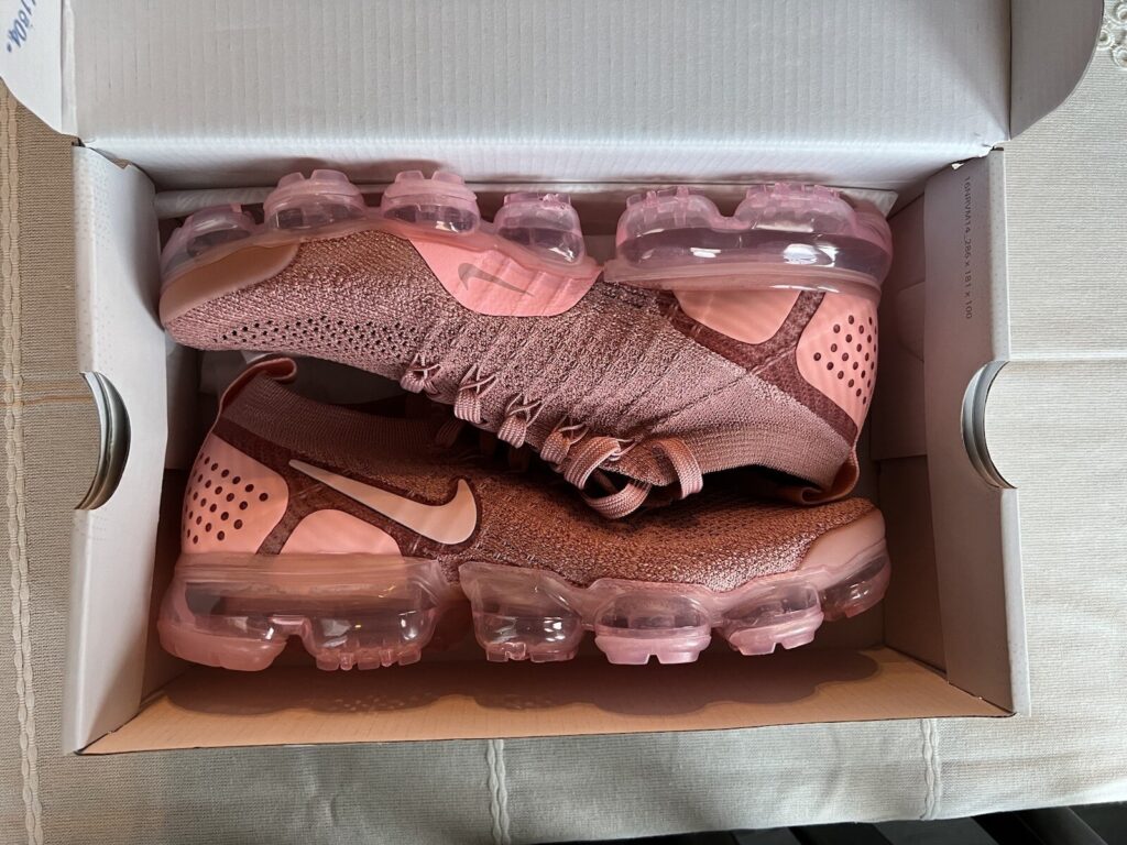 Nike Air VaporMax Flyknit 2 ‘Rust Pink’ (WMNS) Review: Lightweight Comfort in a Bold Hue
