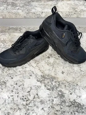 Nike Air Max 90 Surplus ‘Black Infrared’ Review: Rugged Utility Meets Retro Cool